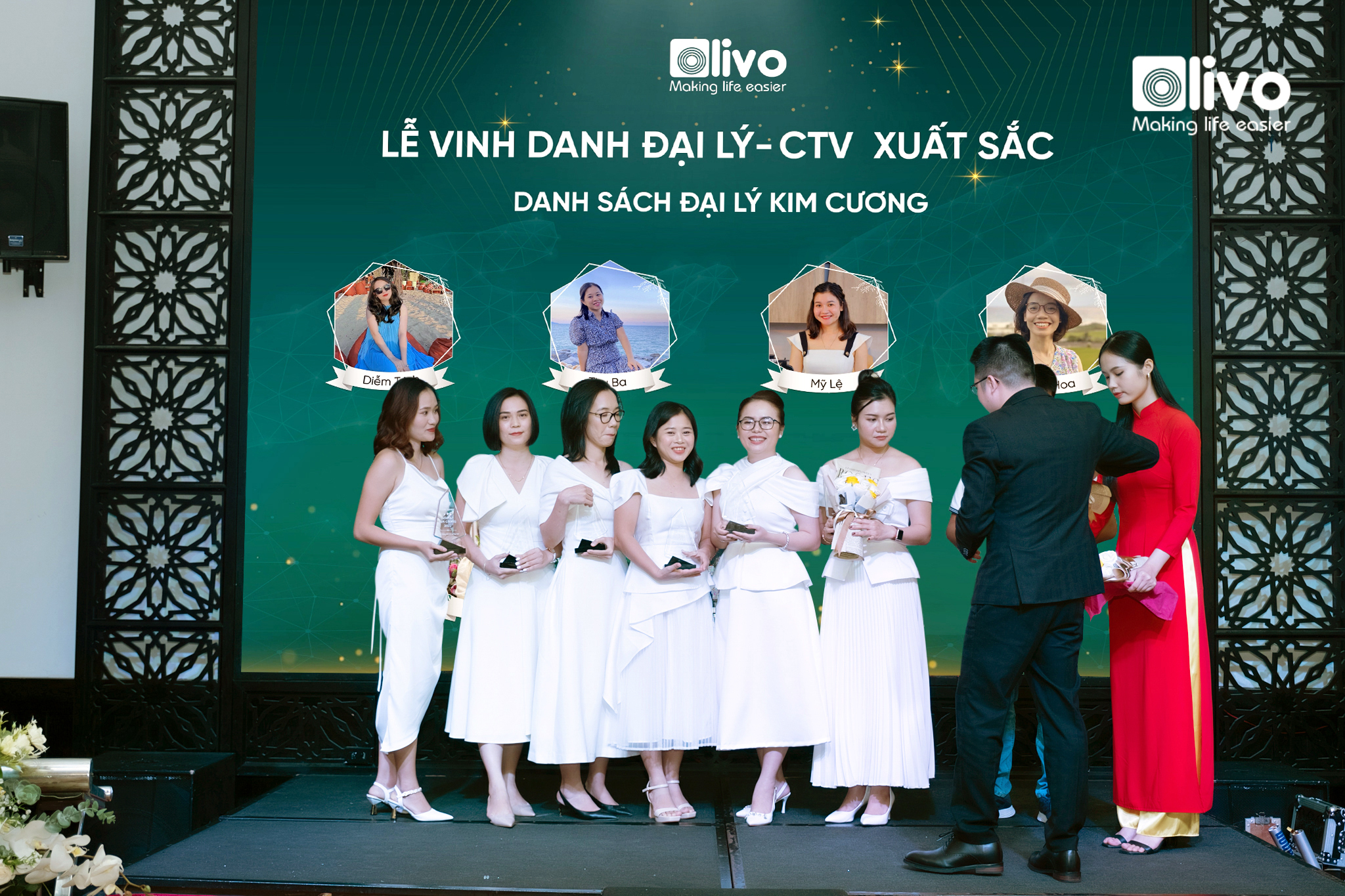 Trao tặng kỷ niệm chương cho Đại lý kim cương